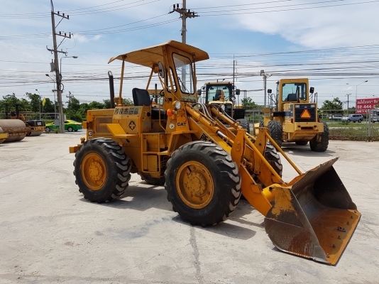 ขายรถตักล้อยาง ยี่ห้อ CATERPILLAR 910 บุ๋งกี๋1.2 คิว เครื่อง CAT3204 4สูบ