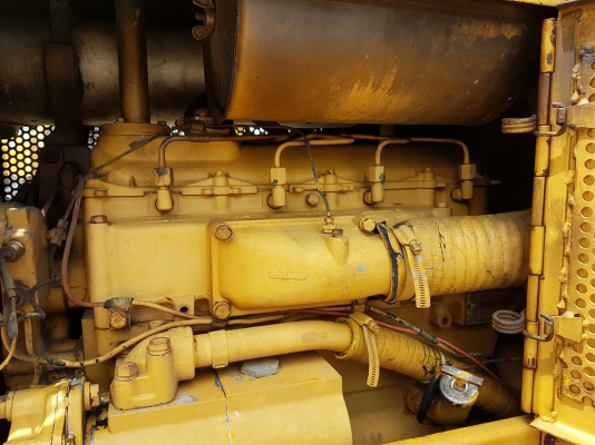 ขายรถตักล้อยาง ยี่ห้อ CATERPILLAR 910 บุ๋งกี๋1.2 คิว เครื่อง CAT3204 4สูบ