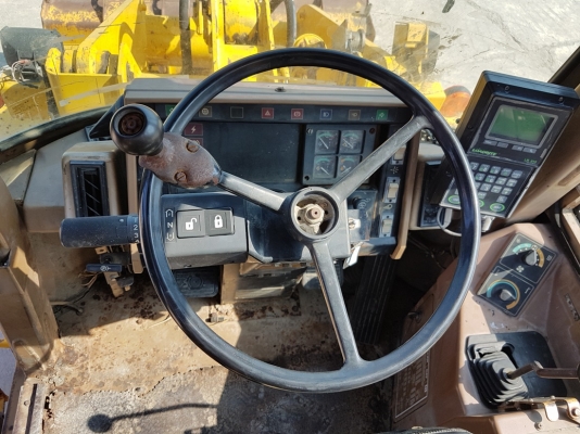 ขายรถตักล้อยาง ยี่ห้อ CATERPILLAR 910E บุ๋งกี๋1.3 คิว นำเข้าจากอเมริกาแท้ ไม่เคยใช้งานในไทย