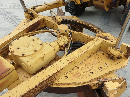 มาใหม่ ขายรถเกรด Caterpillar 140G นำเข้าจาก USA แท้ Serial 72V156xx เก๋งมีแอร์ มี Ripper หลัง สภาพสว