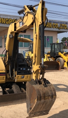 ขายรถขุด CAT 305SR (5,XXX ชั่วโมง) มีลายหัวกระแทก นำเข้าจากญี่ปุ่น สภาพสวยพร้อมใช้งาน มีVDOการทำงานค