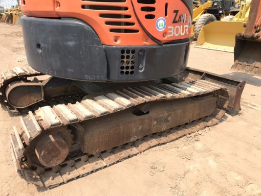 ขายรถขุด HITACHI ZX30UR (1,XXX ชั่วโมง) นำเข้าจากญี่ปุ่น สภาพสวยพร้อมใช้งาน มีVDOการทำงานครับ