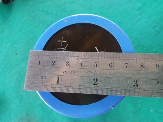 ตัวเก็บประจุ ยี่ห้อ nippon 25VDC 470000uf สภาพดี ตัวเก็บประจุ ยี่ห้อ nippon 25VDC 470000uf สภาพดี