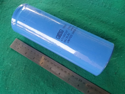ตัวเก็บประจุ ยี่ห้อ nippon 25VDC 470000uf สภาพดี