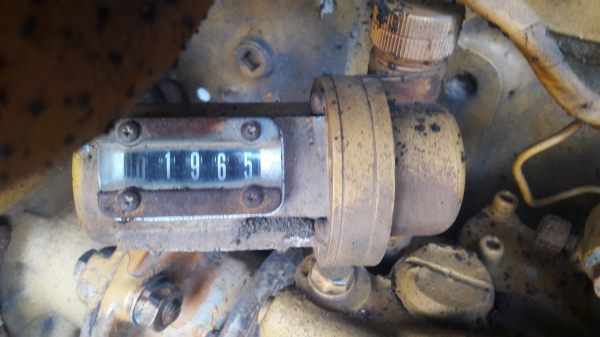ขายรถดันดิน KOMATSU D85A-12 (D8) นำเข้าจากญี่ปุ่น สภาพสวยพร้อมใช้ 084-5424150