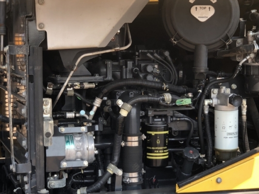 ขายรถตักล้อยาง KOMATSU WA320-7 ปี 2016 นำเข้าเองจากญี่ปุ่น สภาพสวยพร้อมใช้งาน มีVDOการทำงานครับ