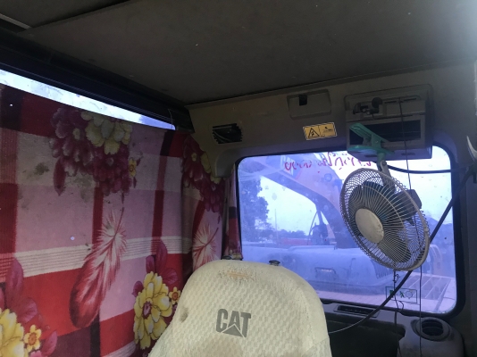 1,200,000฿เล่มพร้อมโอน CAT 320D 1,200,000฿เล่มพร้อมโอน CAT 320D