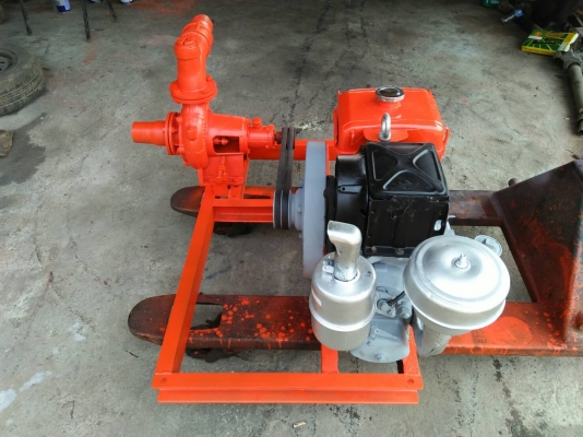 เครื่องสูบน้ำยันม่า9แรงปั้มน้ำ 3 นิ้ว เครื่องสูบน้ำยันม่า9แรงปั้มน้ำ 3 นิ้ว