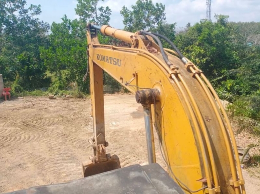 KOMATSU PC120-3 ขายตามสภาพ KOMATSU PC120-3 ขายตามสภาพ