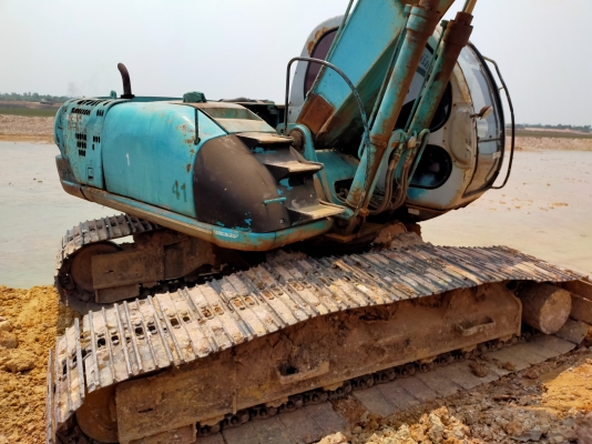 ขายรถแบคโฮ KOBELCO SK200-5 ธรรมดา
