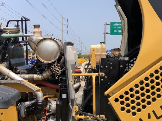 ขายรถตักล้อยาง CAT 950K (เทียบเท่า WA380-7) ปี 2015 นำเข้าเองจากญี่ปุ่น สภาพสวยพร้อมใช้งาน มีVDOการท