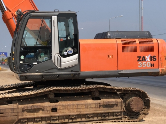 ขายรถขุด HITACHI ZX350H-3 นำเข้าเองจากญี่ปุ่น สภาพสวยพร้อมใช้งาน มีVDOการทำงานครับ