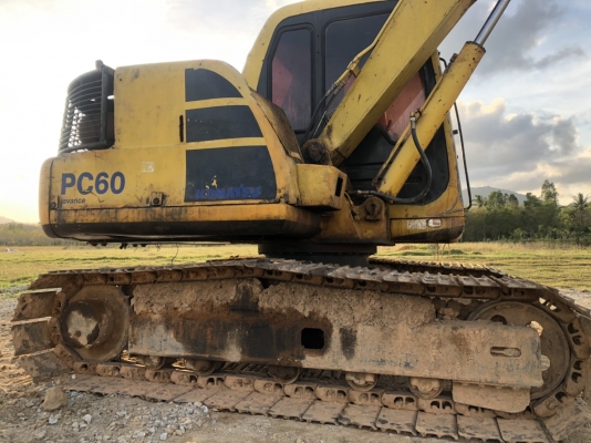 KOMATSU PC60-7 ไฟฟ้าตัด เอกสารเล่มทะเบียน สภาพสวย KOMATSU PC60-7 ไฟฟ้าตัด เอกสารเล่มทะเบียน สภาพสวย