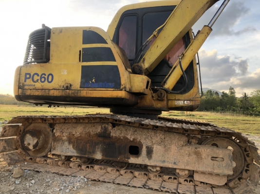KOMATSU PC60-7 ไฟฟ้าตัด เอกสารเล่มทะเบียน สภาพสวย KOMATSU PC60-7 ไฟฟ้าตัด เอกสารเล่มทะเบียน สภาพสวย
