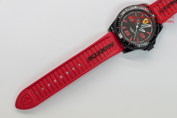 นาฬิกา Ferrari รุ่น Scuderia สีดำสายแดง ของแท้ มือสอง สภาพใหม่ ยกกล่อง