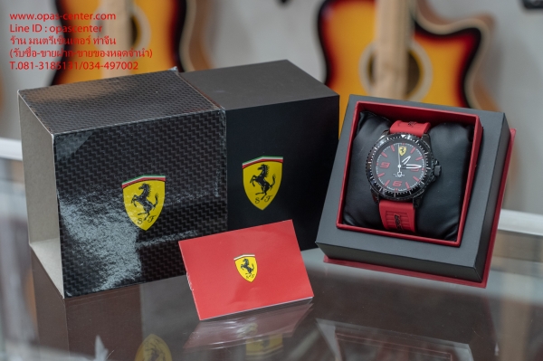 นาฬิกา Ferrari รุ่น Scuderia สีดำสายแดง ของแท้ มือสอง สภาพใหม่ ยกกล่อง