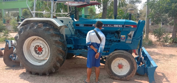 ขายรถไถFORD 6600 เสื้อลายใบมีหน้า ผานหลัง สภาพพร้อมงาน เอกสารครบ