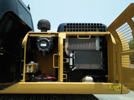 ขายด่วน! Cat320D2 ไมล์ 6,000 สภาพสวยมากค่ะสภาพสวยมากค่ะ