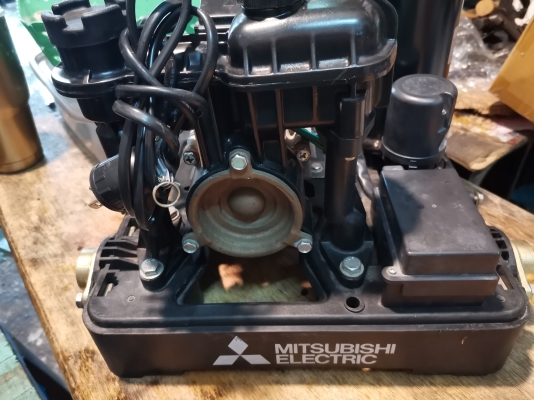 ขาย!! ปั้มน้ำแรงดันคงที่.มิตซู.ขนาด150w.พร้อมใช้งาน