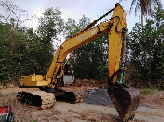 รถขุดKOBELCO SK200-3 เก๋งเทา ซีเรียลสูง กรองเดี่ยว