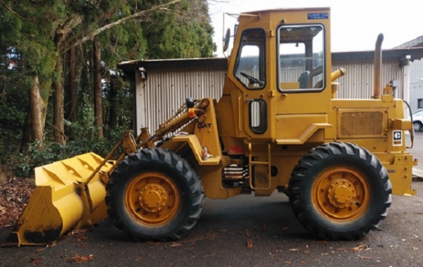 ขายรถตักล้อยาง CAT 910 นำเข้าเองจากญี่ปุ่น สภาพสวยพร้อมใช้งาน ถึงเร็วๆนี้ครับ ขายรถตักล้อยาง CAT 910 นำเข้าเองจากญี่ปุ่น สภาพสวยพร้อมใช้งาน ถึงเร็วๆนี้ครับ