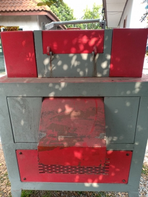 ขายเครื่องโม่ เครื่องบดพลาสติก มือ2 ขายเครื่องโม่ เครื่องบดพลาสติก มือ2