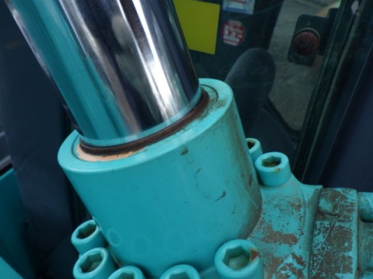 Kobelco SK125SR มีลายหัวเจาะ นำเข้าจากญี่ปุ่น โทร. 080-6565422 (หนิง)