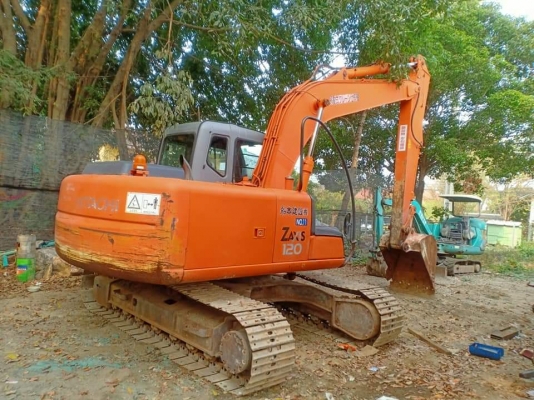 ขายHITACHI ZX120-1. เก่านอก ปลายยาวพิเศษ  ใช้งานมา 5พัน  ชั่วโมง  พร้อมใช้ โทร 089-3818694 จ๊อย