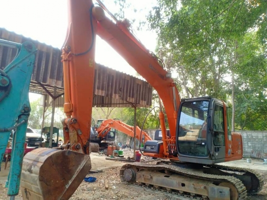 ขายHITACHI ZX120-1. เก่านอก ปลายยาวพิเศษ  ใช้งานมา 5พัน  ชั่วโมง  พร้อมใช้ โทร 089-3818694 จ๊อย