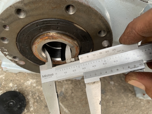 ขายมอเตอร์เกียร์แบบเพลาสวม SEW eurodrive 1HP. 380V รุ่นปรับรอบในตัว **ของใหม่ไม่เคยใช้งาน** เพลาออกได้ทั้งแต่ 4 ถึง 20 รอบต่อนาที หมุนนิ่ม พร้อมใช้งาน ราคา 4,800 บาท ขายมอเตอร์เกียร์แบบเพลาสวม SEW eurodrive 1HP. 380V รุ่นปรับรอบในตัว **ของใหม่ไม่เคยใช้งาน** เพลาออกได้ทั้งแต่ 4 ถึง 20 รอบต่อนาที หมุนนิ่ม พร้อมใช้งาน ราคา 4,800 บาท