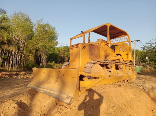 KOMATSU D50S-15 ห้องเลี้ยวแห้ง สภาพสวย KOMATSU D50S-15 ห้องเลี้ยวแห้ง สภาพสวย