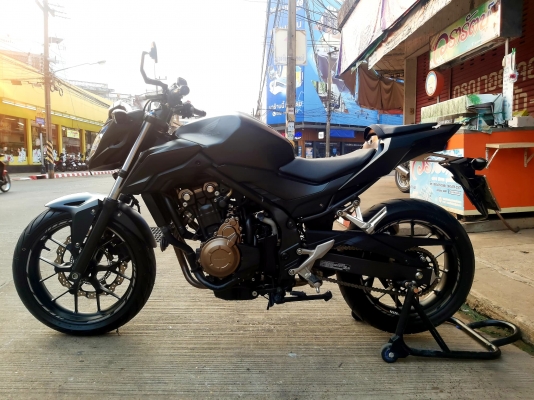 ขาย HONDA CB500F ปี2017 เดิมๆ สีสวย เครื่องดีพร้อมใช้งาน ยางหน้าหลังเต็ม ทะเบียนสวยพร้อมโอน ราคา 995