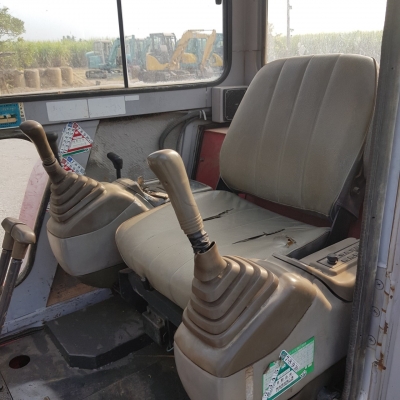 รถขุดฮิตาชิEX30-1 เก่าญี่ปุ่น