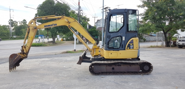 รถขุดโคมัตสุ PC40MR-2 เก่าญี่ปุ่น