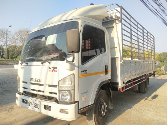 6 ล้อกลาง EURO3 ISUZU NQR 175 แรงม้า คอมมอนเรว * ยาว 5.50 ม.ปี2555* ราคา 690000บาทนะคะรถสวยเดิม+สภาพ