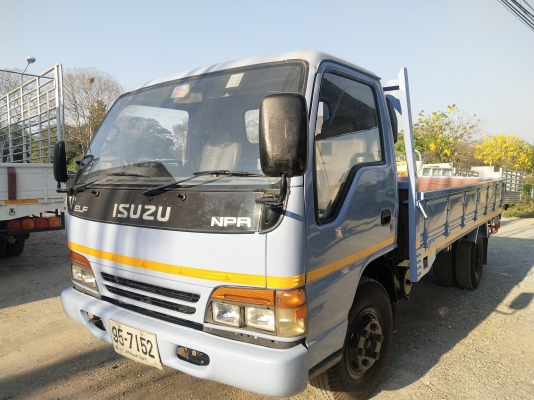 6 ล้อกลาง ** ISUZU NPR 120แรงม้า ยาว 4.30 ม.* รถสวยเดิม *รถห้างแท้* ราคา 298000บาทนะคะ มีเล่มพร้อมโอ 6 ล้อกลาง ** ISUZU NPR 120แรงม้า ยาว 4.30 ม.* รถสวยเดิม *รถห้างแท้* ราคา 298000บาทนะคะ มีเล่มพร้อมโอ