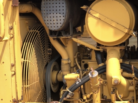 ขายรถดันดิน CAT D4H (4,XXX ชั่วโมง) นำเข้าเองจากญี่ปุ่น สภาพสวยพร้อมใช้งาน มีVDOการทำงานครับ