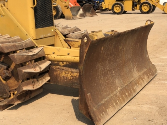 ขายรถดันดิน CAT D6N ปี 2008 นำเข้าเองจากญี่ปุ่น สภาพสวยพร้อมใช้ มีVDOการทำงานครับ