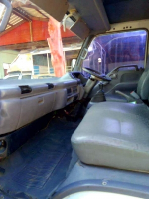 ขาย6ล้อIsuzu 130 NPR รถห้างแท้ป้ายแดง