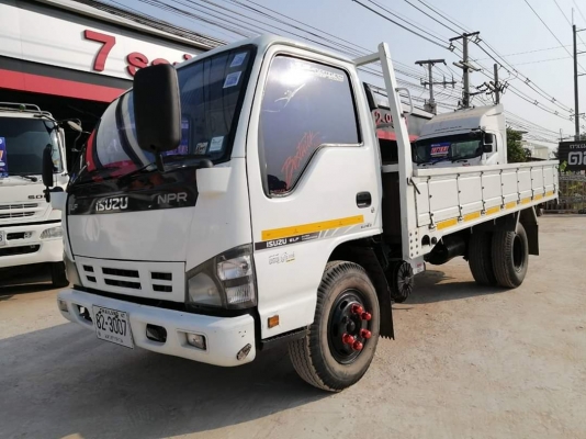 ขาย6ล้อIsuzu 130 NPR รถห้างแท้ป้ายแดง