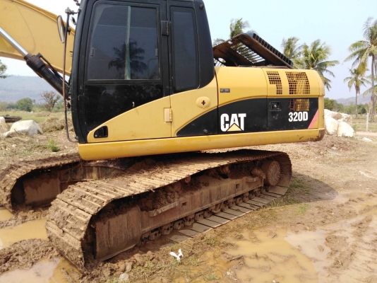ขายรถแบคโฮ CAT 320D สวยเดิมๆ