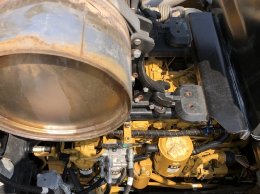 ขายรถตักล้อยาง CAT 950K (เทียบเท่า WA380-7) ปี 2015 นำเข้าเองจากญี่ปุ่น สภาพสวยพร้อมใช้งาน มีVDOการทำงานครับ