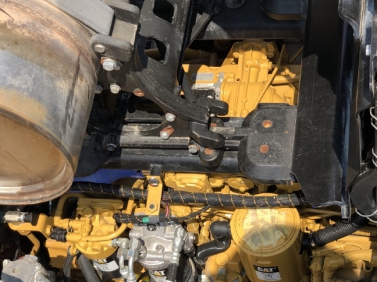 ขายรถตักล้อยาง CAT 950K (เทียบเท่า WA380-7) ปี 2015 นำเข้าเองจากญี่ปุ่น สภาพสวยพร้อมใช้งาน มีVDOการทำงานครับ