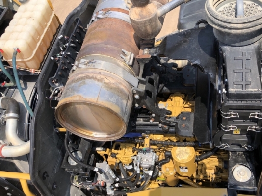 ขายรถตักล้อยาง CAT 950K (เทียบเท่า WA380-7) ปี 2015 นำเข้าเองจากญี่ปุ่น สภาพสวยพร้อมใช้งาน มีVDOการทำงานครับ