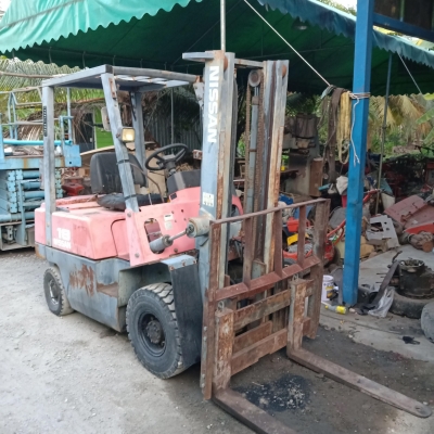 รถโฟล์คลิฟท์ NISSAN เครื่องยนต์เบนซินยก 1.8 ตันพร้อมใช้รถเก่านอก รถโฟล์คลิฟท์ NISSAN เครื่องยนต์เบนซินยก 1.8 ตันพร้อมใช้รถเก่านอก