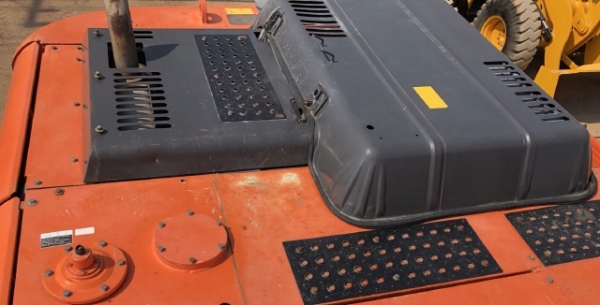 ขายรถขุด HITACHI ZX350H-3 นำเข้าเองจากญี่ปุ่น สภาพสวยพร้อมใช้งาน มีVDOการทำงานครับ ขายรถขุด HITACHI ZX350H-3 นำเข้าเองจากญี่ปุ่น สภาพสวยพร้อมใช้งาน มีVDOการทำงานครับ