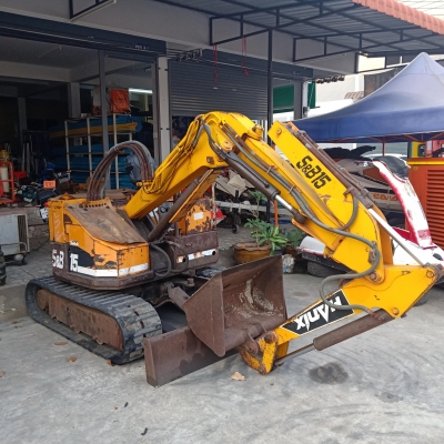 รถขุดยี่ห้อ  HANIX รุ่น : S&amp;B15 ขนาด 1.5 ตันพร้อมใช้งานเก่านอก