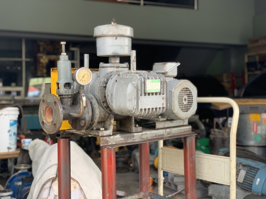 ขายรูทโบลเวอร์ GSD pump พร้อมมอเตอร์ 3HP. 380V made in Taiwan ขนาดท่อ 2นิ้ว สภาพสวยใหม่ หมุนนิ่ม พร้อมใช้งาน ราคา 12,500 บาท