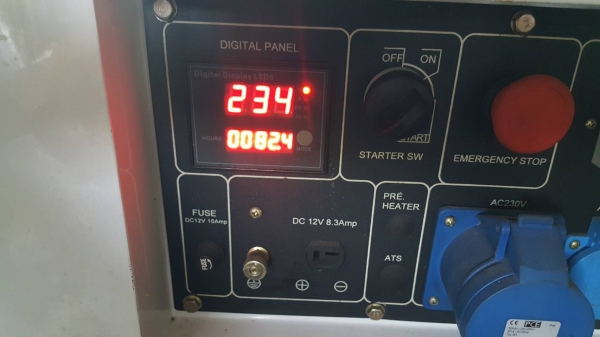 เครื่องปั่นไฟดีเซลขนาด 5KW มาพร้อมตู้ครอบเก็บเสียง
