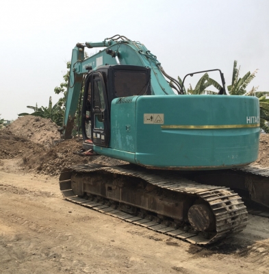 ขายด่วน!!Hitachi ZX225US ไมล์ ชม.9800 เอกสารเล่มทะเบียน สวยๆค่ะ ขายด่วน!!Hitachi ZX225US ไมล์ ชม.9800 เอกสารเล่มทะเบียน สวยๆค่ะ